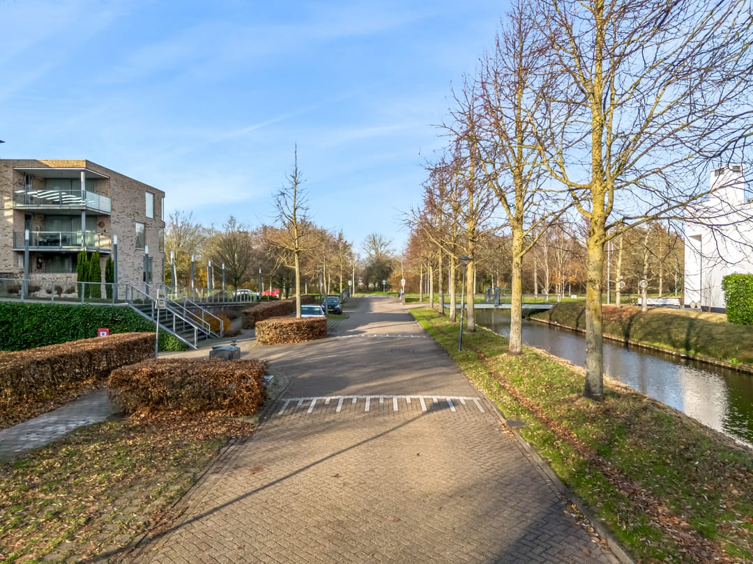 Foto 38 van Vriendschaplaan 11