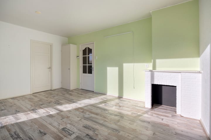 Photo 11 of Dr. Van der Zandestraat 21