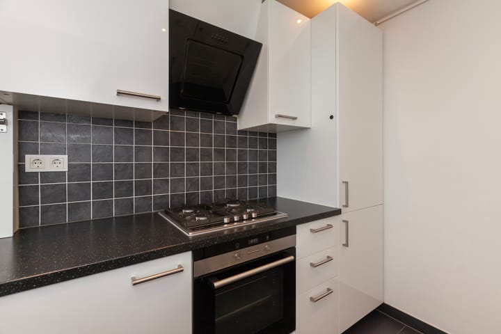 Photo 9 of van der Werffstraat 244