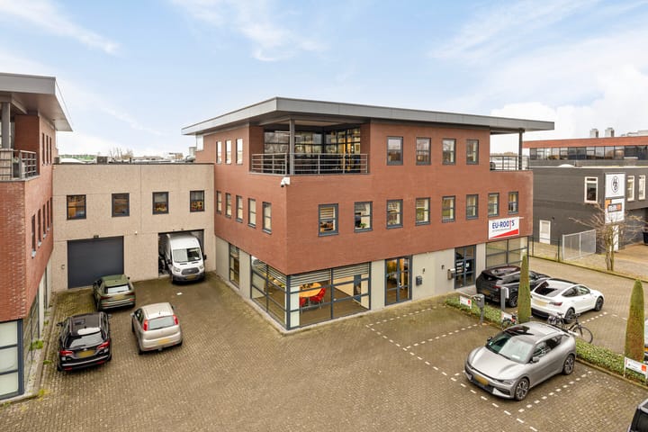 Elzenweg 33, Waalwijk