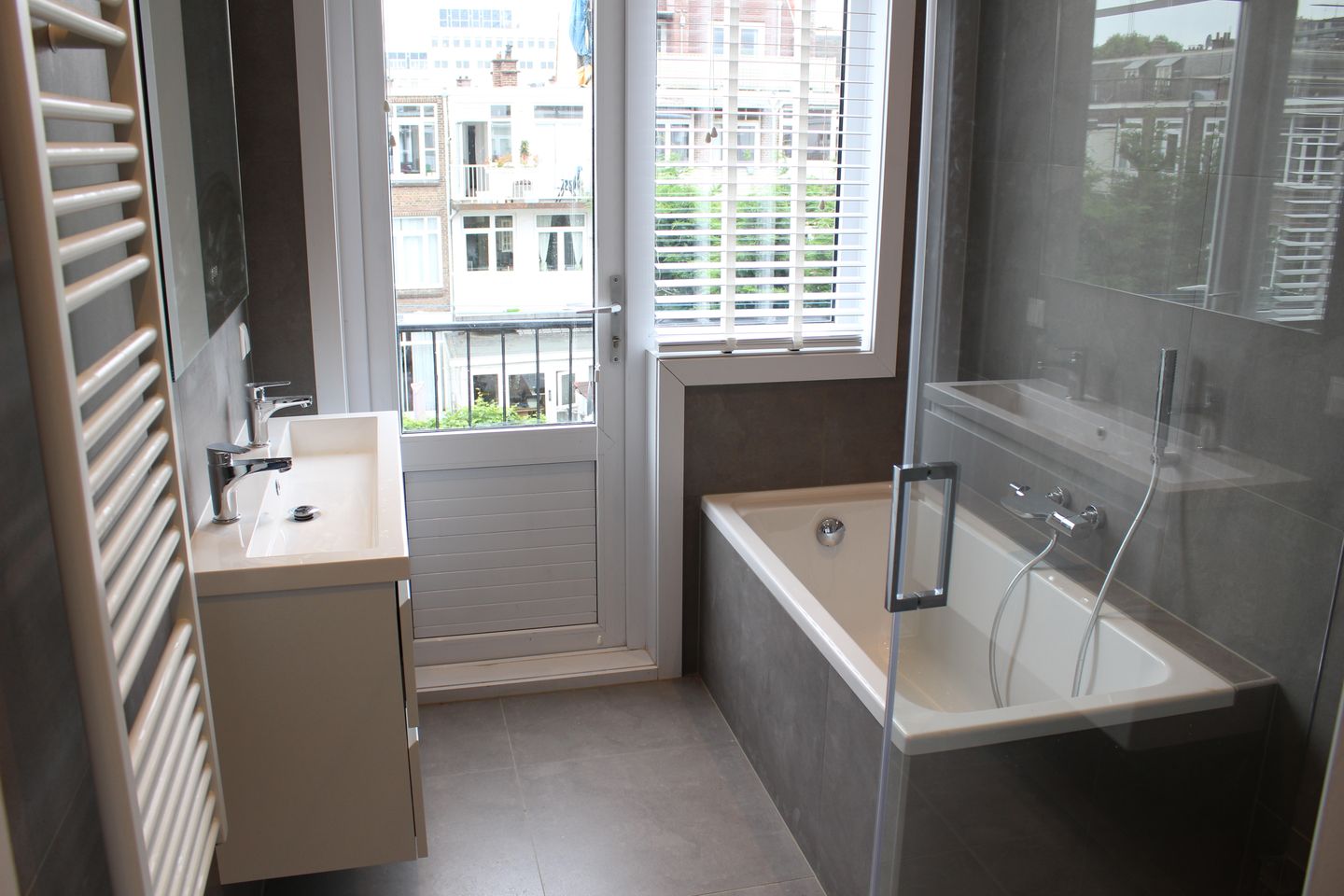 Photo 14 of Joan Maetsuyckerstraat 191