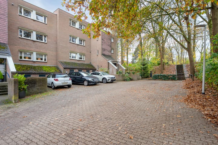 Appartement te koop: Schachtstraat 121, Hoensbroek