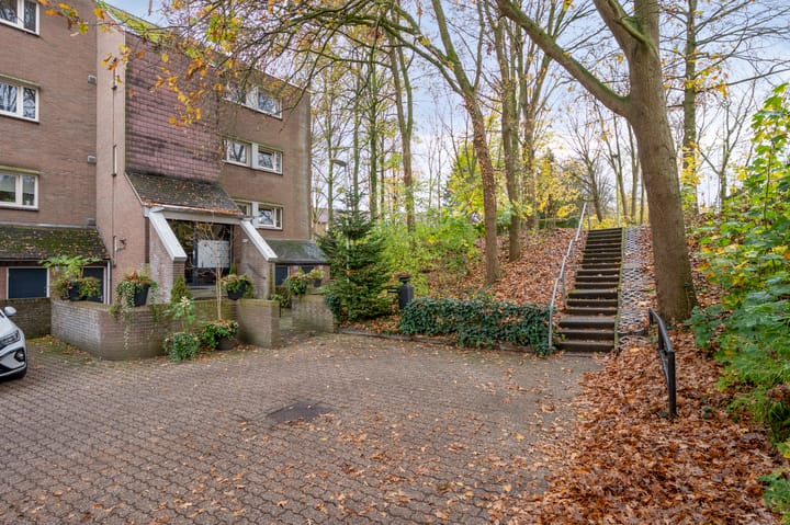Appartement te koop: Schachtstraat 121, Hoensbroek