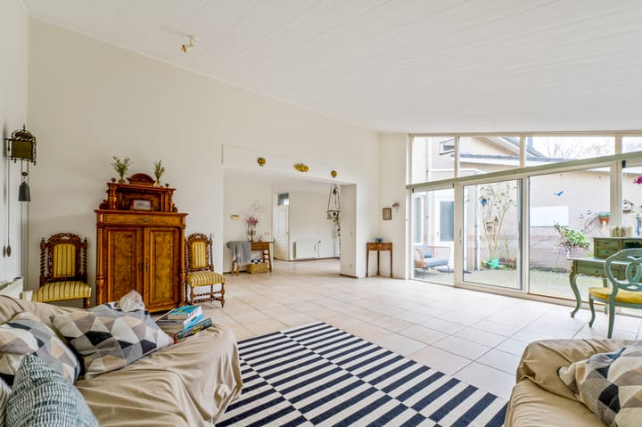 Foto 10 van Maurice Chevalierstraat 27