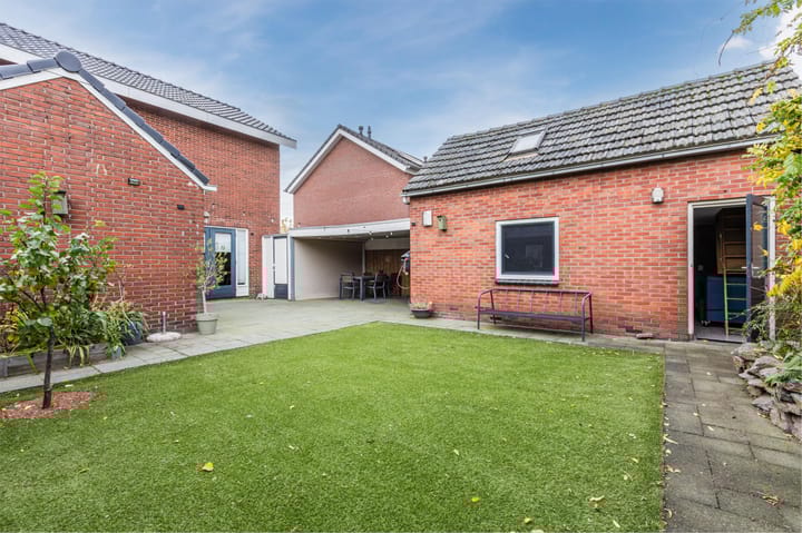 Photo 3 of van den Berghweg 48