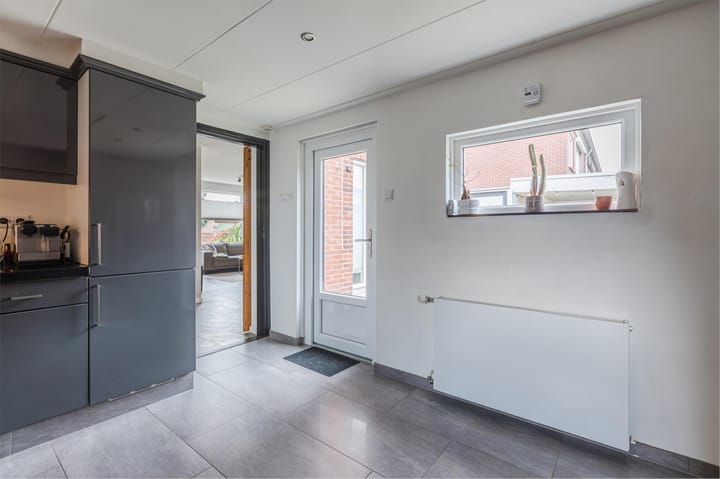 Photo 15 of van den Berghweg 48