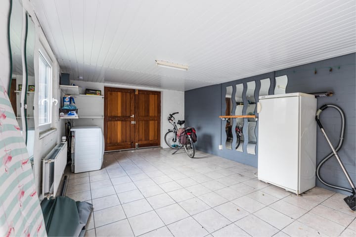 Photo 37 of van den Berghweg 48