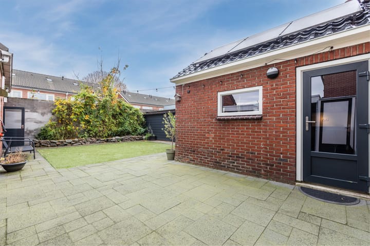 Photo 42 of van den Berghweg 48