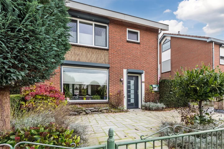 Photo 44 of van den Berghweg 48