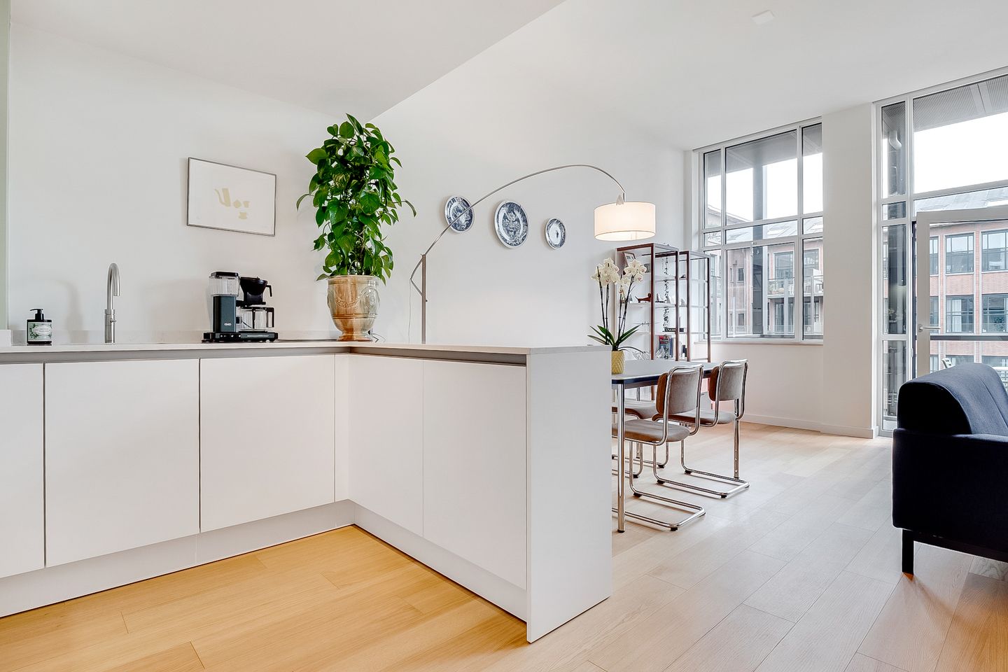 Foto 14 van Plesmanweg 499