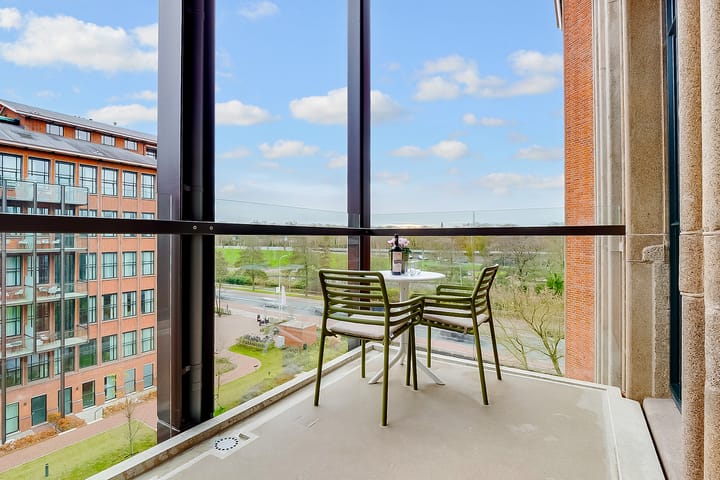 Foto 17 van Plesmanweg 499