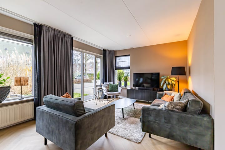 Photo 2 of Prinses Irenestraat 5