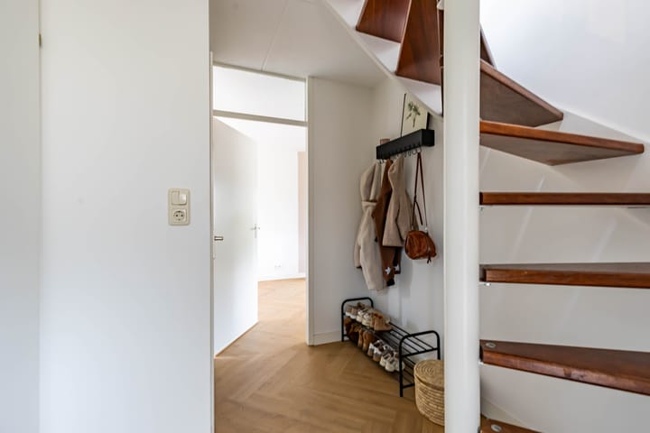 Photo 15 of Prinses Irenestraat 5