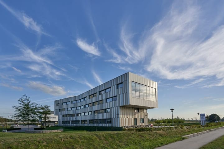 Boven de Wolfskuil 3, Herten