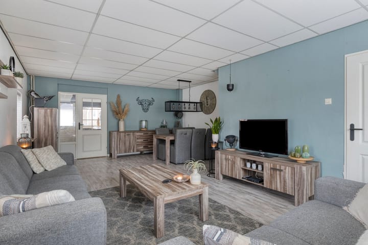 Photo 7 of Leliestraat 63