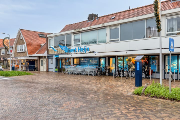 Photo 28 of Leliestraat 63