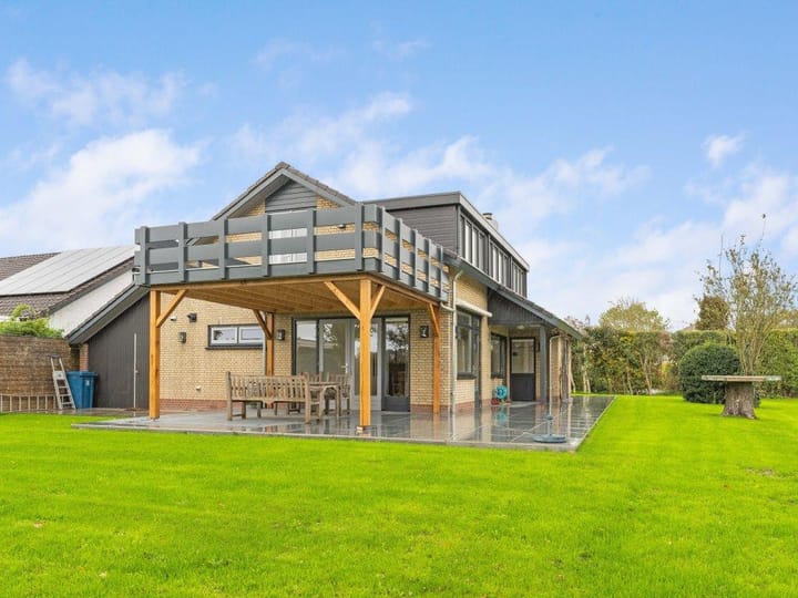 Foto 1 van Wickenburghseweg 90