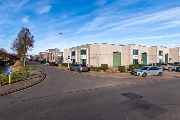 Minervum 7234, Breda