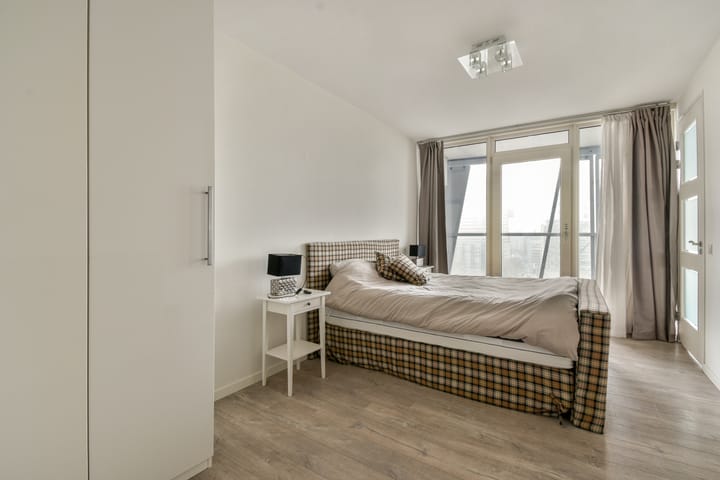 Foto 16 van Kruisplein 788