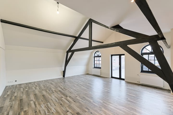 Foto 8 van Willemstraat 5