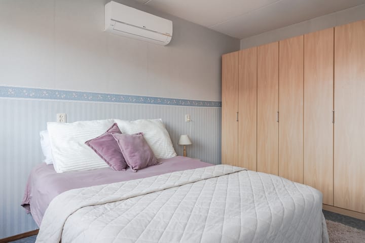 Photo 22 of Acacia 7