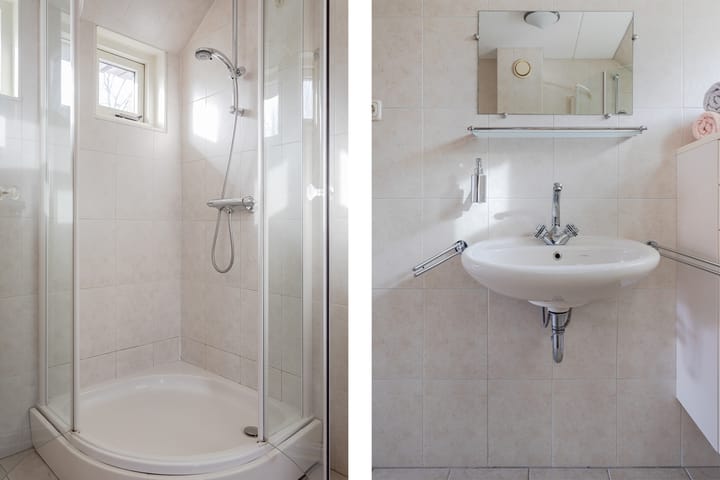 Photo 27 of Acacia 7