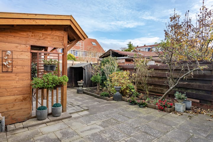 Photo 36 of Acacia 7