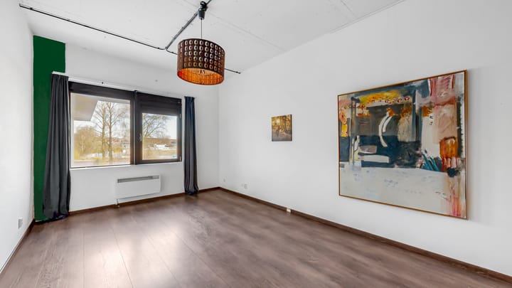 Photo 10 of Willem de Zwijgerlaan 334-B7