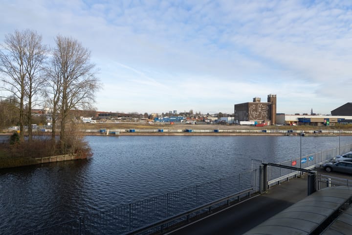 Photo 12 of Willem de Zwijgerlaan 334-B7