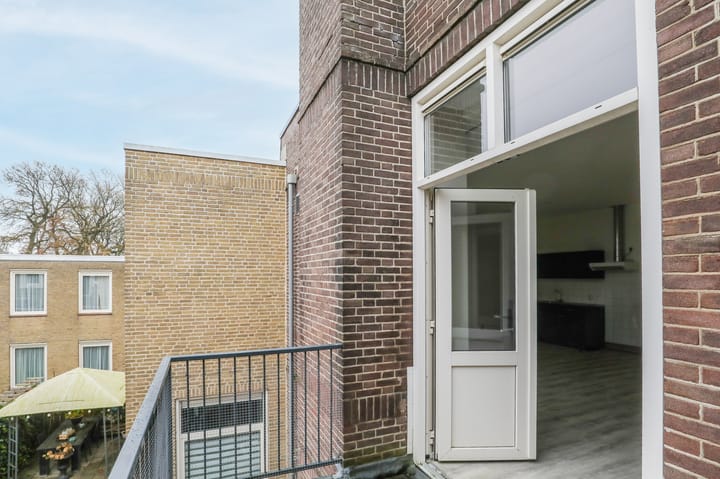 Photo 32 of Hoofdkanaal OZ 81-R