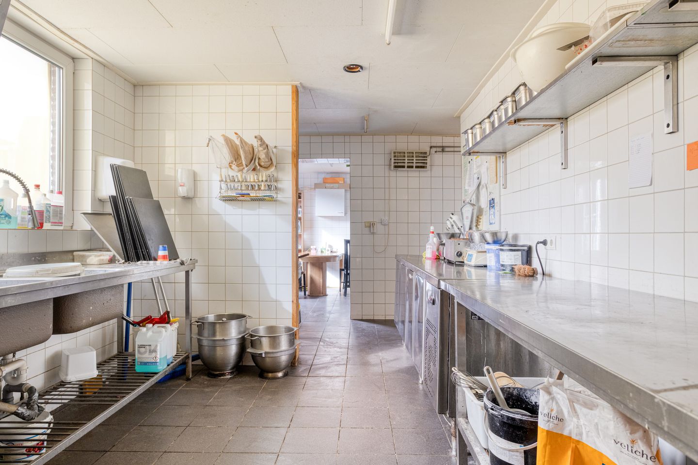 Photo 14 of Bornsestraat 31