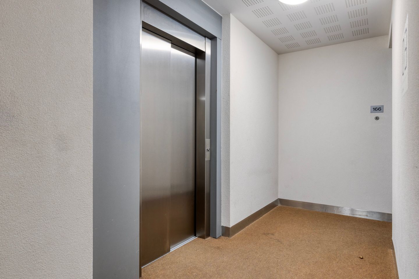 Foto 10 van Anton Philipslaan 164