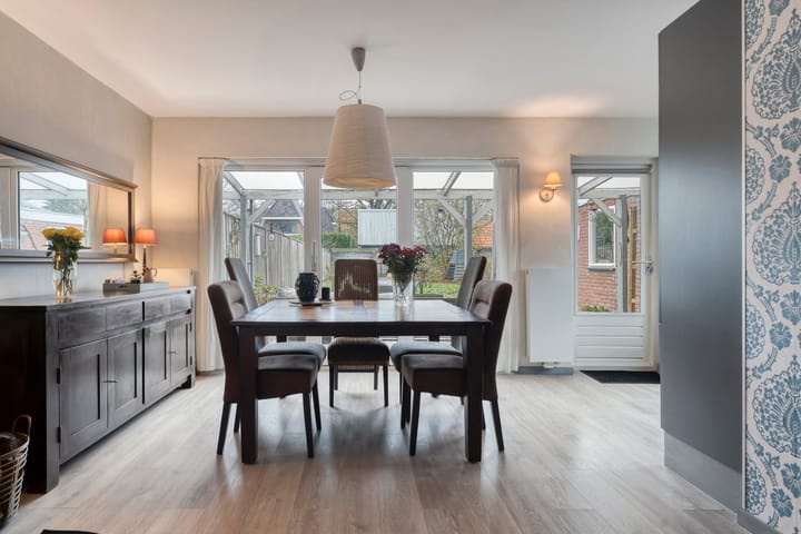 Photo 13 of Julianalaan 30