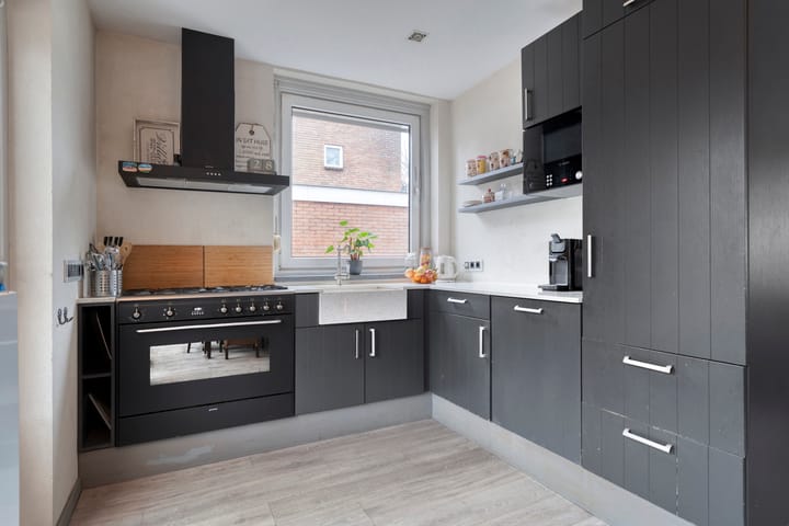 Photo 14 of Julianalaan 30