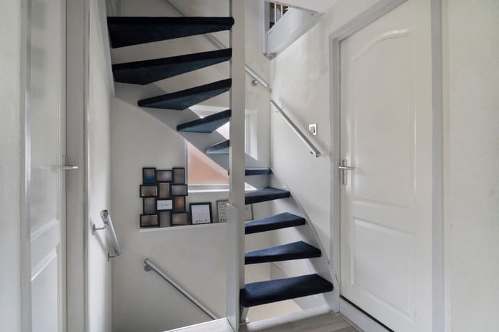 Photo 31 of Julianalaan 30