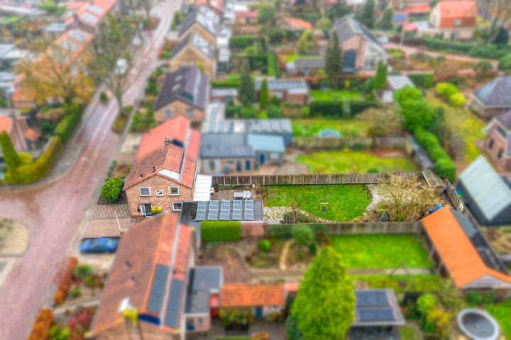 Photo 48 of Julianalaan 30