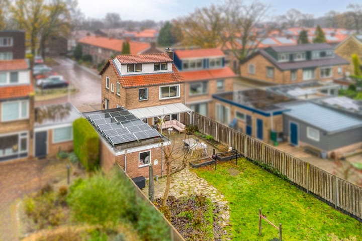 Photo 49 of Julianalaan 30