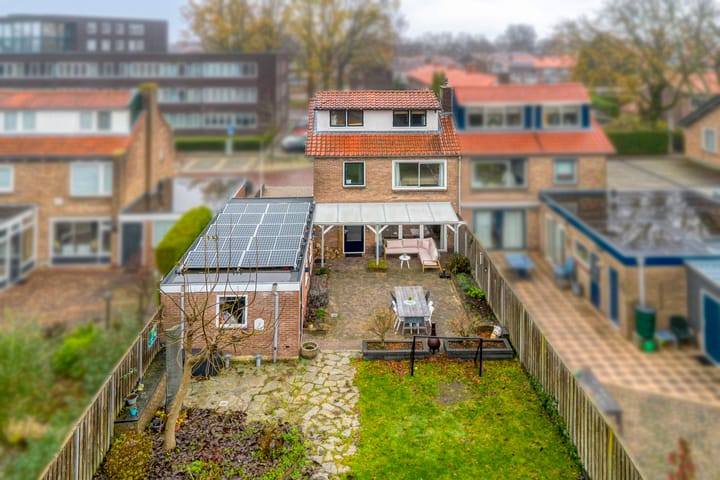 Photo 50 of Julianalaan 30