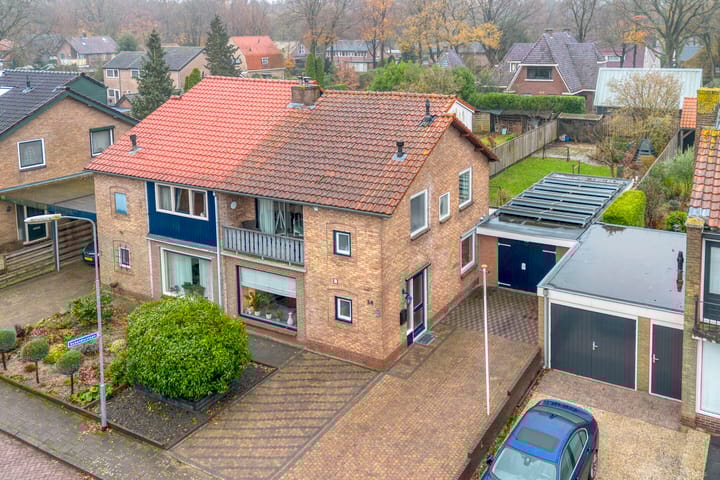 Photo 55 of Julianalaan 30