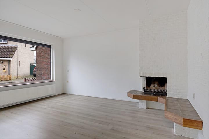 Photo 5 of De Volmer 152