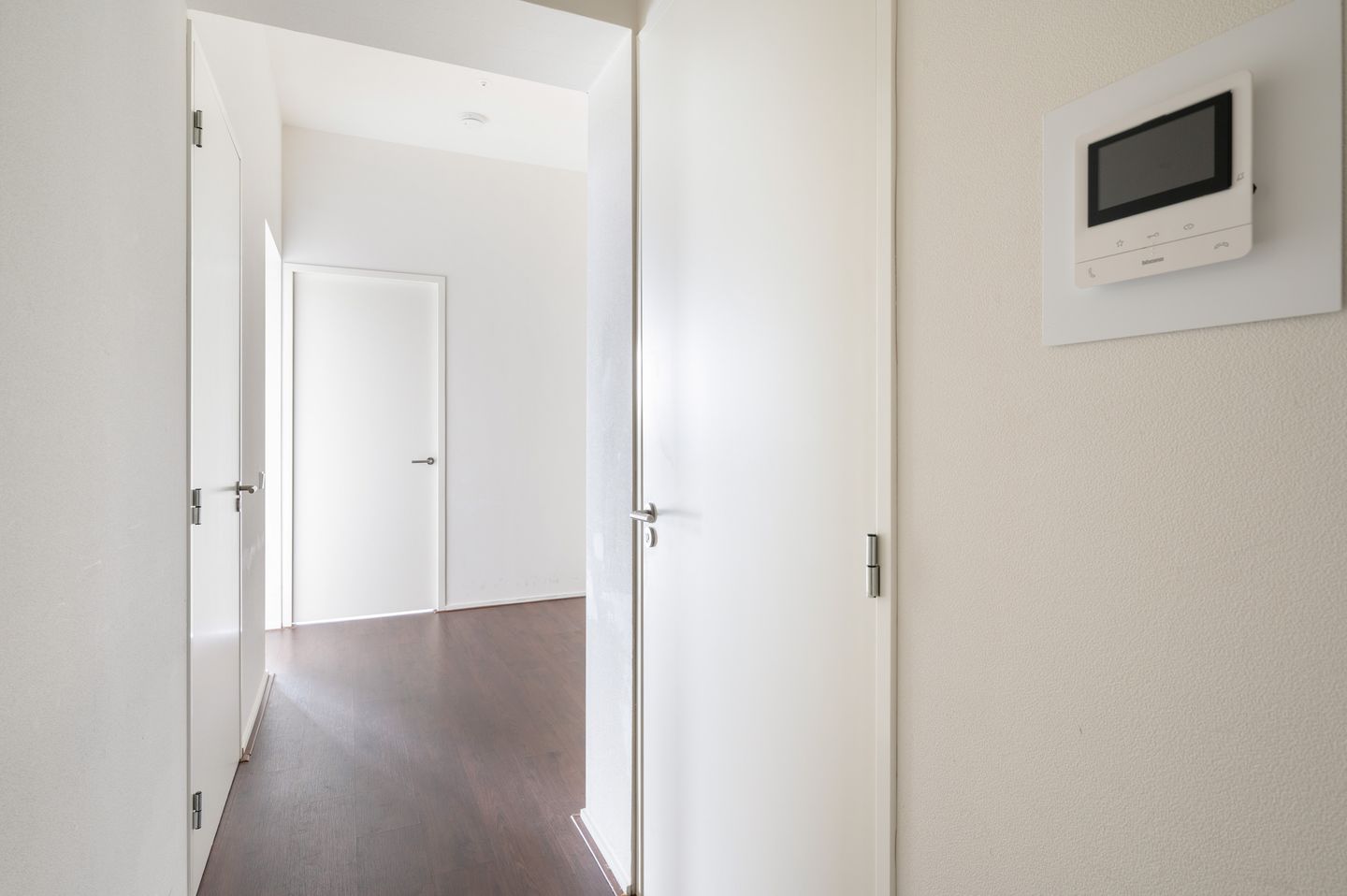 Foto 5 van Anna van Buerenplein 61