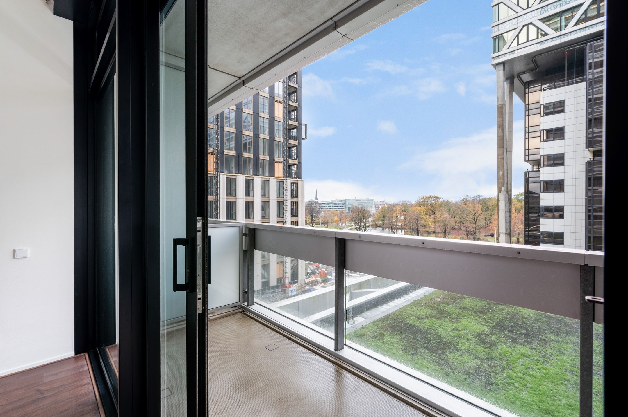 Foto 9 van Anna van Buerenplein 61