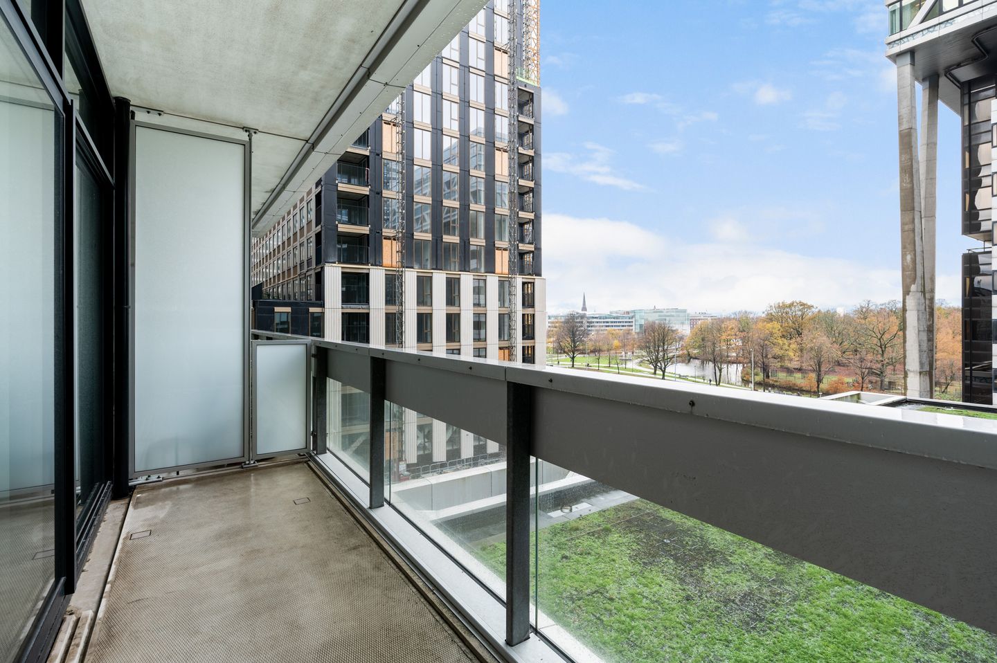 Foto 10 van Anna van Buerenplein 61