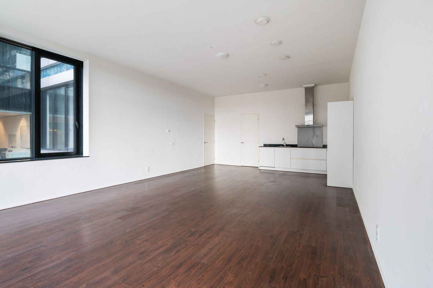 Foto 14 van Anna van Buerenplein 61