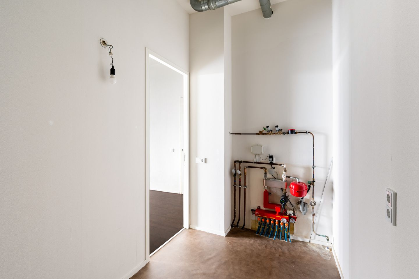 Foto 20 van Anna van Buerenplein 61