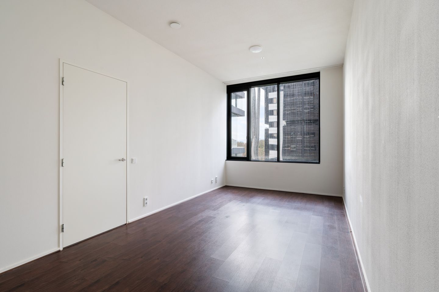 Foto 25 van Anna van Buerenplein 61