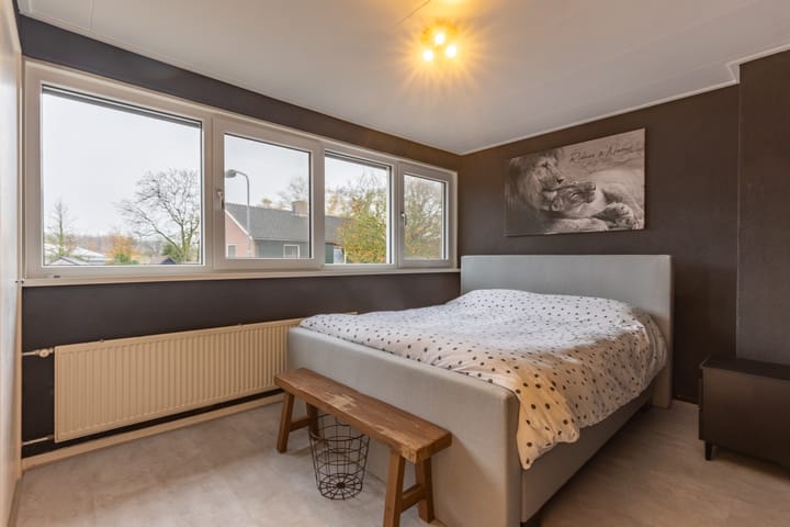 Foto 13 van Trompstraat 8