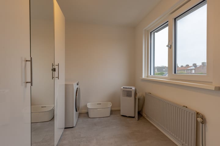 Foto 15 van Trompstraat 8