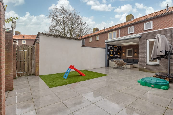 Foto 20 van Trompstraat 8