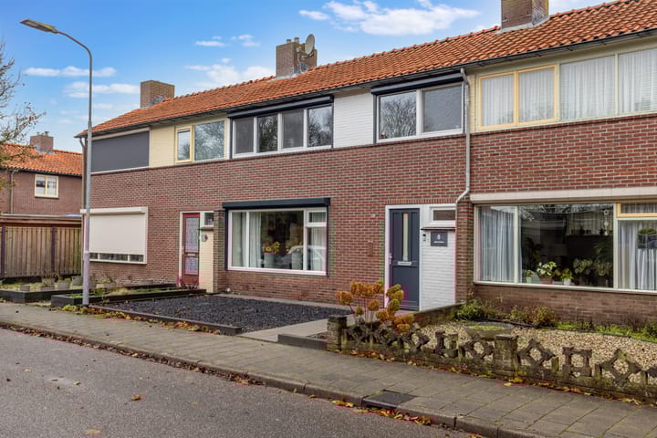 Foto 21 van Trompstraat 8